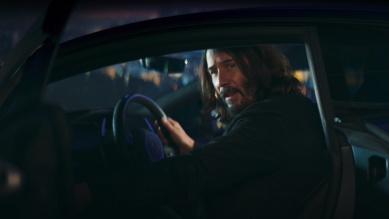 Keanu Reeves láká na koupi Cyberpunk 2077 v nové reklamě